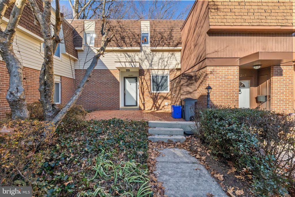 12265 GREENLEAF, Potomac, MD 20854