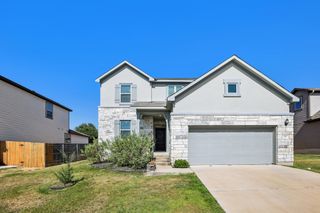 140 Limonite LN, Liberty Hill, TX 78642