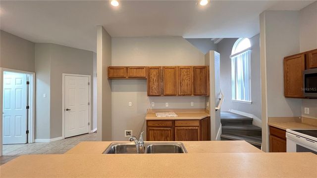 143 VIZCAY WAY, Davenport, FL 33837