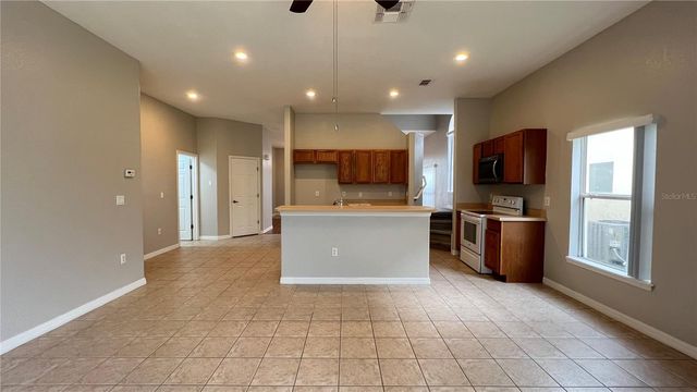 143 VIZCAY WAY, Davenport, FL 33837