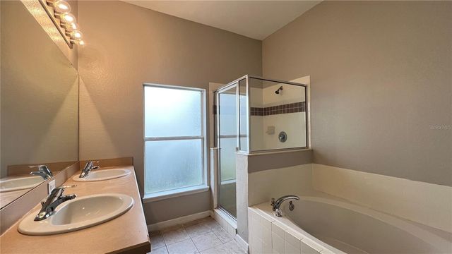 143 VIZCAY WAY, Davenport, FL 33837