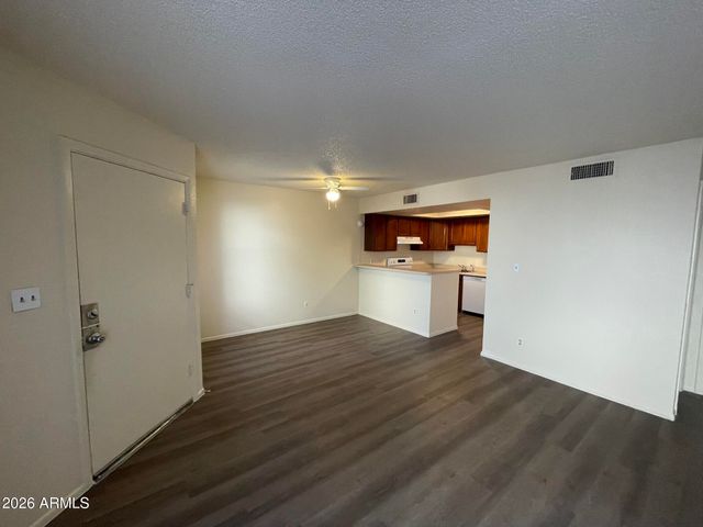 2040 S LONGMORE Street 69, Mesa, AZ 85202