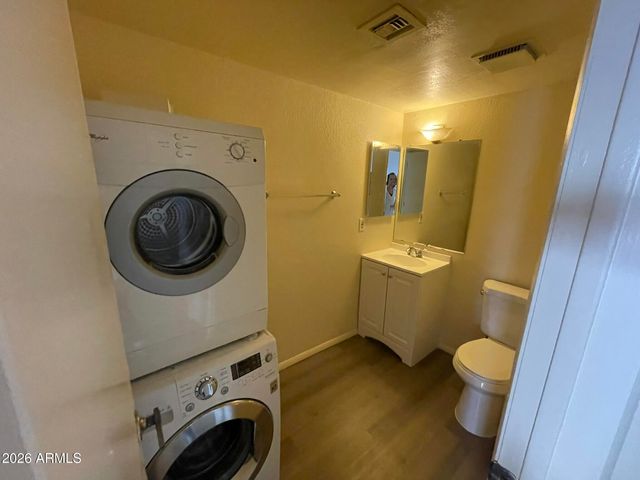 2040 S LONGMORE Street 69, Mesa, AZ 85202