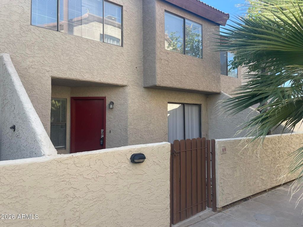 2040 S LONGMORE Street 69, Mesa, AZ 85202