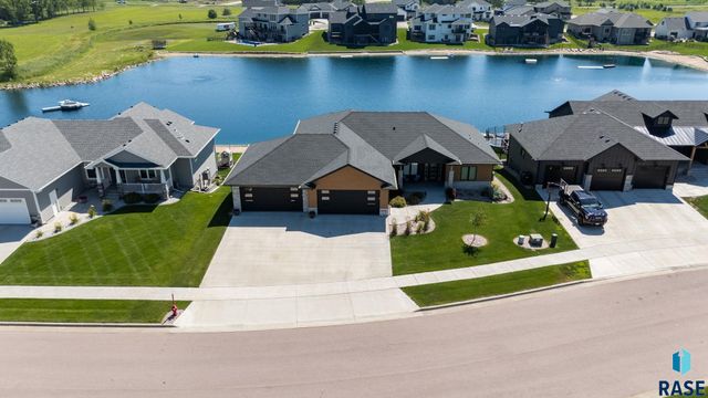 2440 N Alberta Trl Trail, Tea, SD 57064