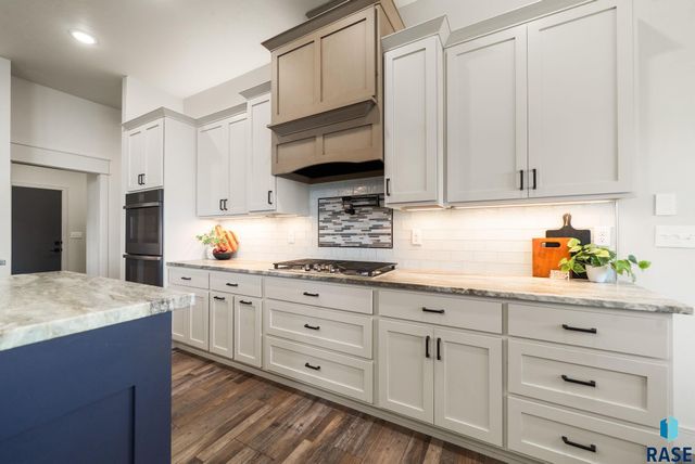 2440 N Alberta Trl Trail, Tea, SD 57064
