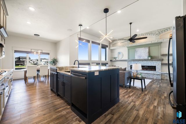 2440 N Alberta Trl Trail, Tea, SD 57064