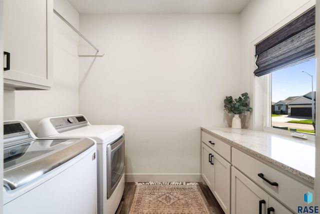 2440 N Alberta Trl Trail, Tea, SD 57064