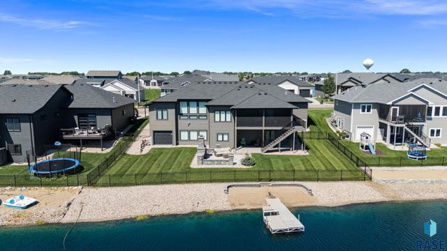 2440 N Alberta Trl Trail, Tea, SD 57064