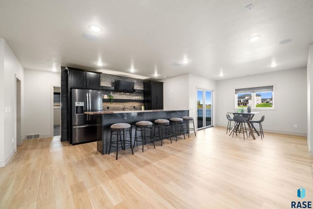 2440 N Alberta Trl Trail, Tea, SD 57064