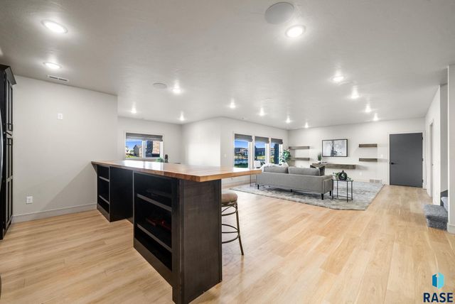 2440 N Alberta Trl Trail, Tea, SD 57064