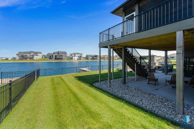 2440 N Alberta Trl Trail, Tea, SD 57064