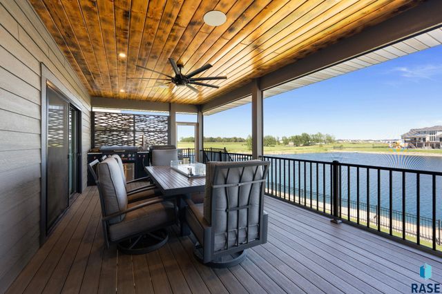 2440 N Alberta Trl Trail, Tea, SD 57064