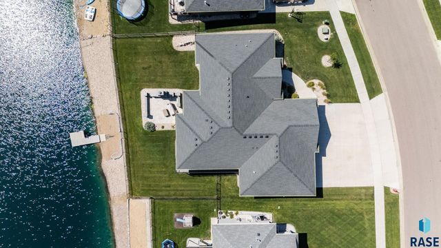 2440 N Alberta Trl Trail, Tea, SD 57064