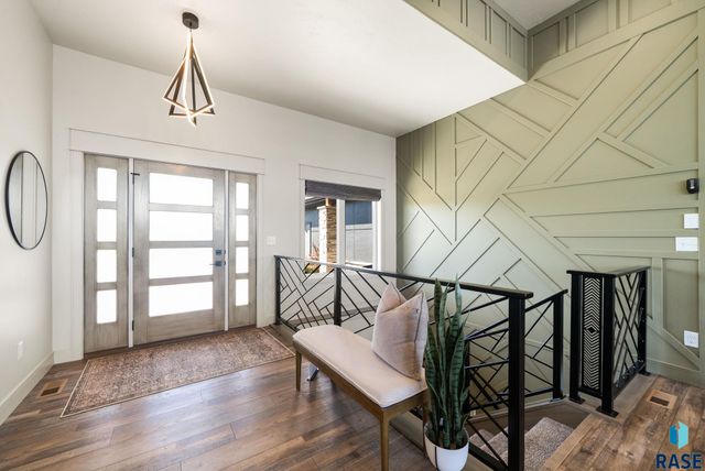 2440 N Alberta Trl Trail, Tea, SD 57064