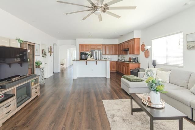 2127 Roanoke Street, San Jacinto, CA 92582