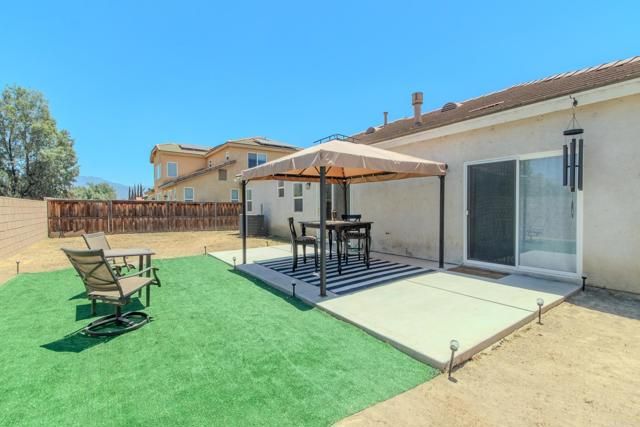 2127 Roanoke Street, San Jacinto, CA 92582