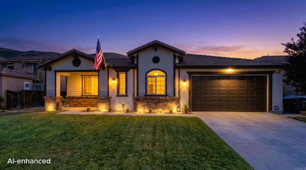 2127 Roanoke Street, San Jacinto, CA 92582