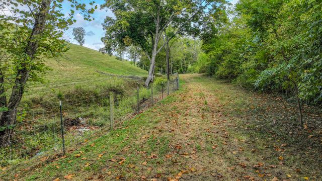111 Kanatzar Lane, Richmond, KY 40475