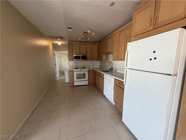 4734 Roberta Street 4, Las Vegas, NV 89119