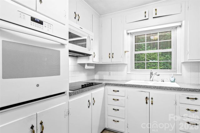153 Shady Lane, Advance, NC 27006