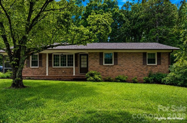 153 Shady Lane, Advance, NC 27006