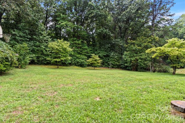 153 Shady Lane, Advance, NC 27006