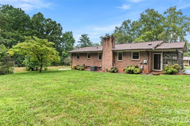 153 Shady Lane, Advance, NC 27006