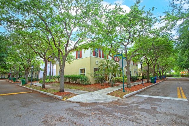 2615 SW 100th Avenue 2615, Miramar, FL 33025