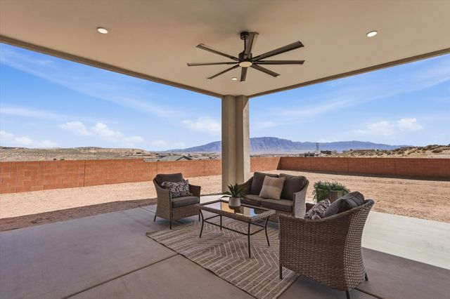 2608 Abrazo Road NE, Rio Rancho, NM 87124