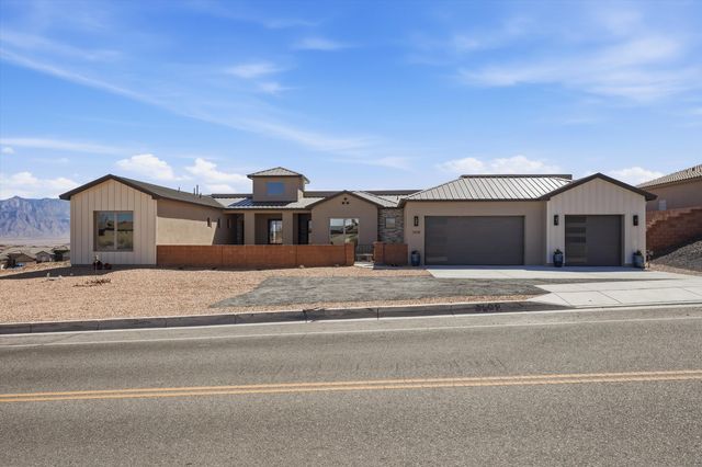 2608 Abrazo Road NE, Rio Rancho, NM 87124