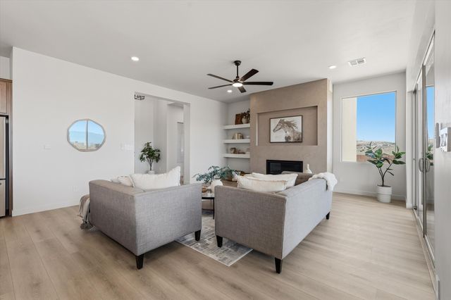 2608 Abrazo Road NE, Rio Rancho, NM 87124