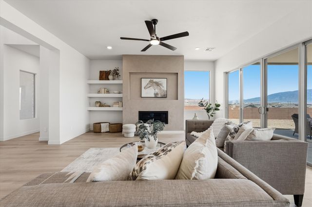 2608 Abrazo Road NE, Rio Rancho, NM 87124