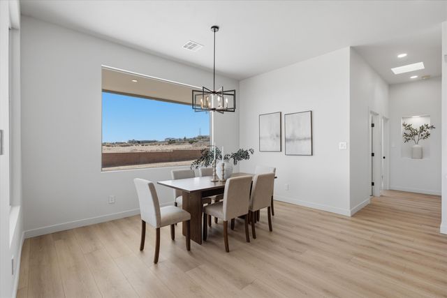 2608 Abrazo Road NE, Rio Rancho, NM 87124
