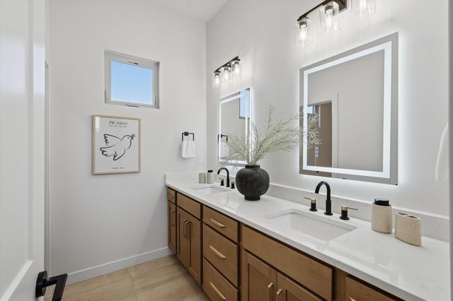 2608 Abrazo Road NE, Rio Rancho, NM 87124