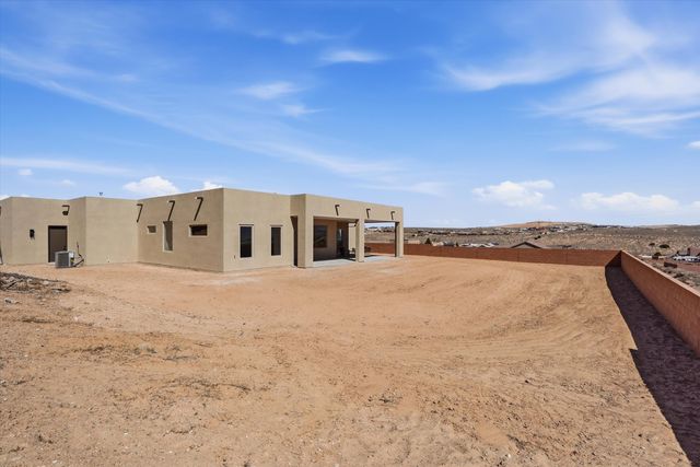 2608 Abrazo Road NE, Rio Rancho, NM 87124