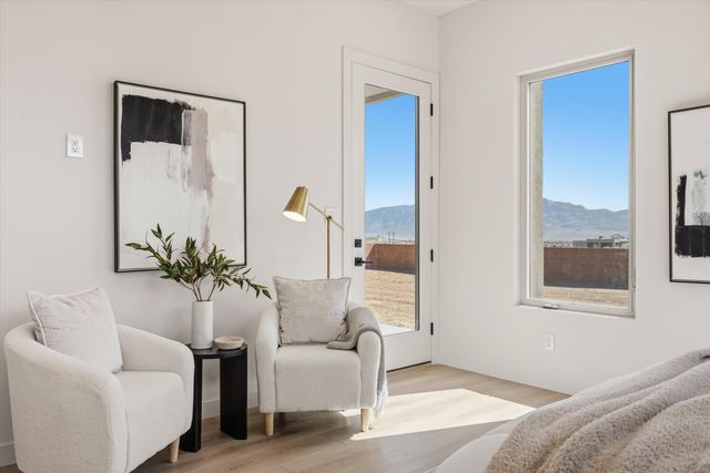 2608 Abrazo Road NE, Rio Rancho, NM 87124