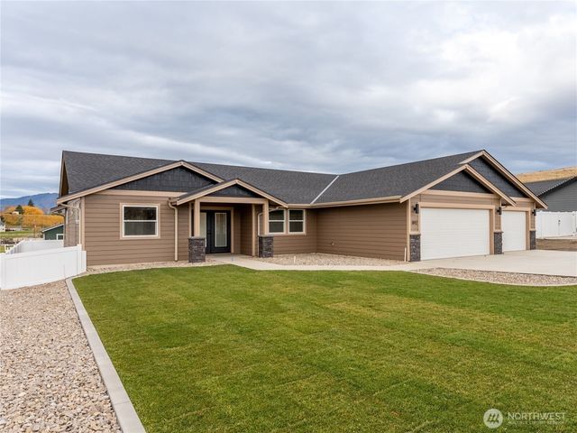 892 N Nile Avenue, East Wenatchee, WA 98802