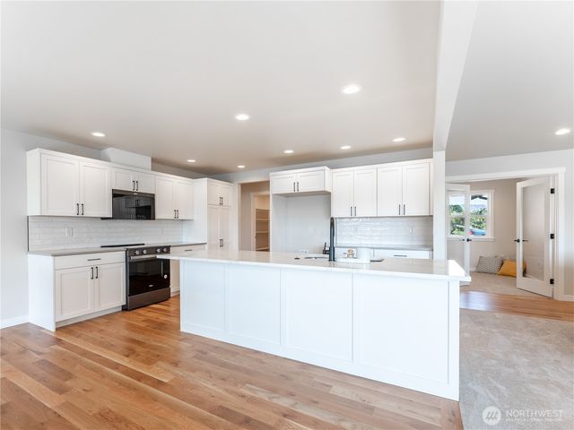 892 N Nile Avenue, East Wenatchee, WA 98802