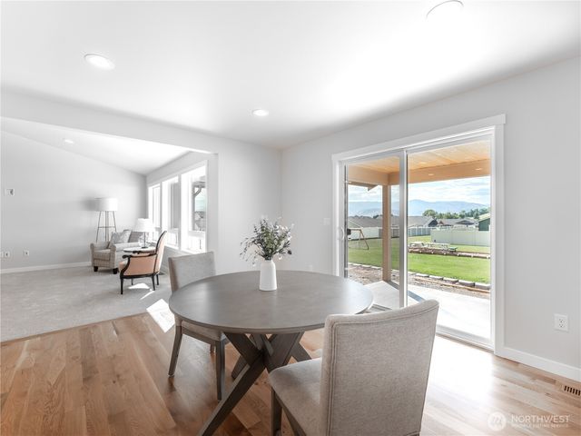 892 N Nile Avenue, East Wenatchee, WA 98802