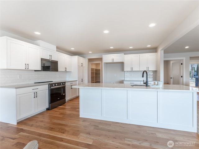 892 N Nile Avenue, East Wenatchee, WA 98802