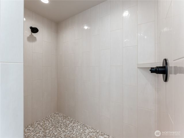 892 N Nile Avenue, East Wenatchee, WA 98802