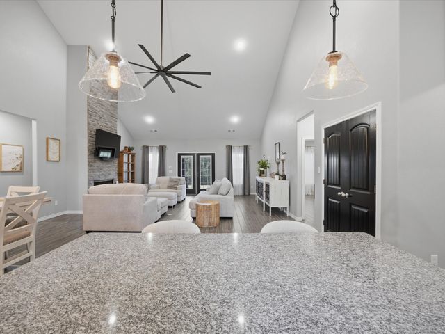 117 Ranchview Court, Bowie, TX 76230