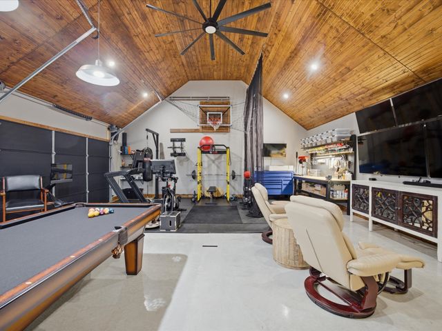 117 Ranchview Court, Bowie, TX 76230