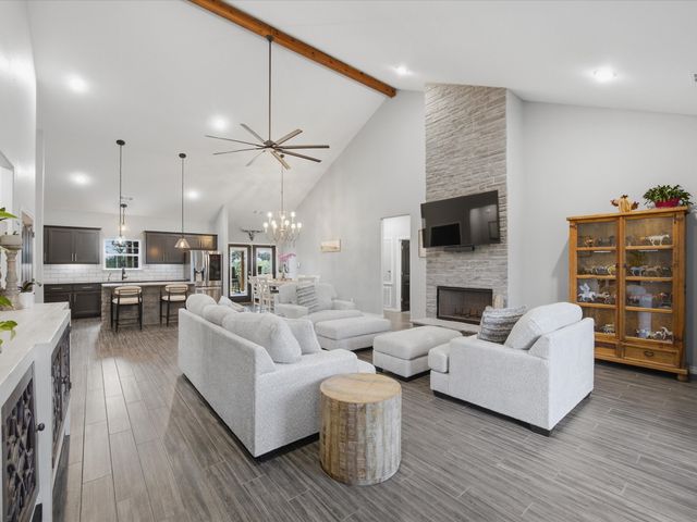 117 Ranchview Court, Bowie, TX 76230