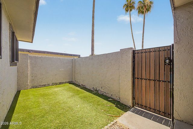 830 S DOBSON Road 21, Mesa, AZ 85202