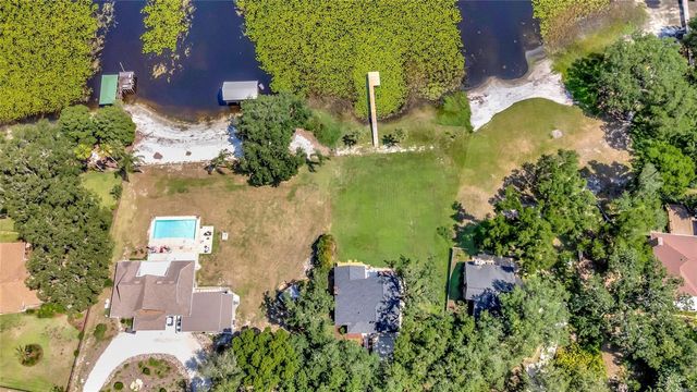 10547 LAKESHORE DRIVE, Clermont, FL 34711