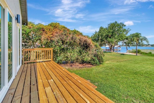 10547 LAKESHORE DRIVE, Clermont, FL 34711