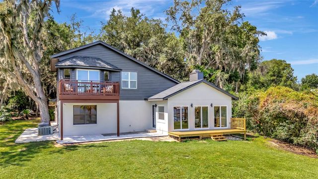 10547 LAKESHORE DRIVE, Clermont, FL 34711