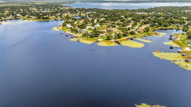 10547 LAKESHORE DRIVE, Clermont, FL 34711
